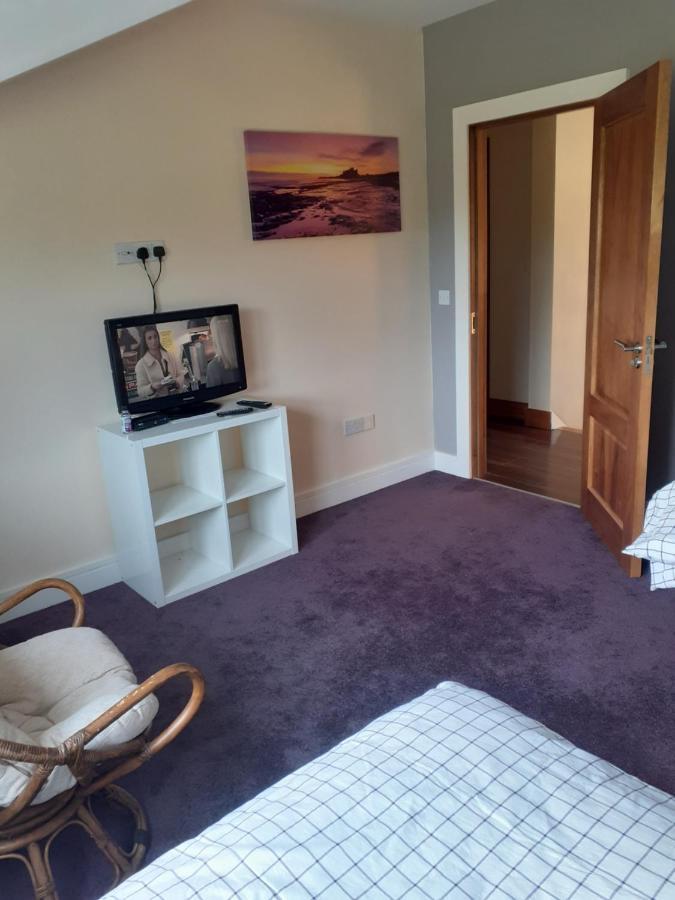 Single Or Twin Room In Lovely Country Residence Nobber Exterior photo